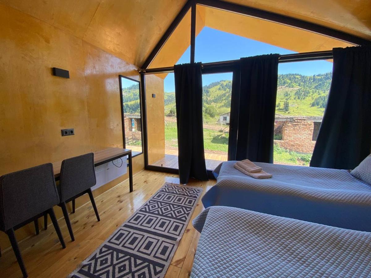 Peak Lodge Jyrgalan Zewnętrze zdjęcie