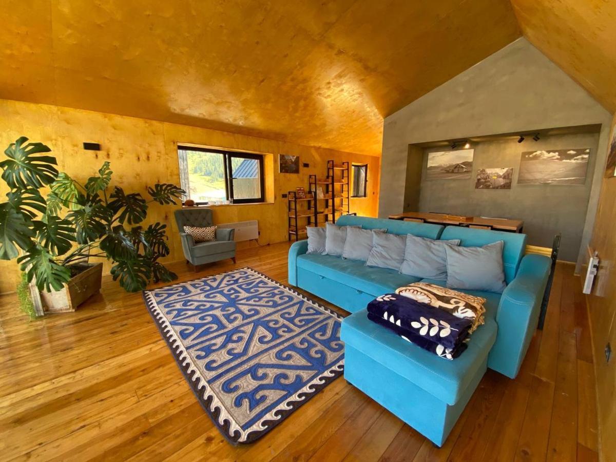 Peak Lodge Jyrgalan Zewnętrze zdjęcie