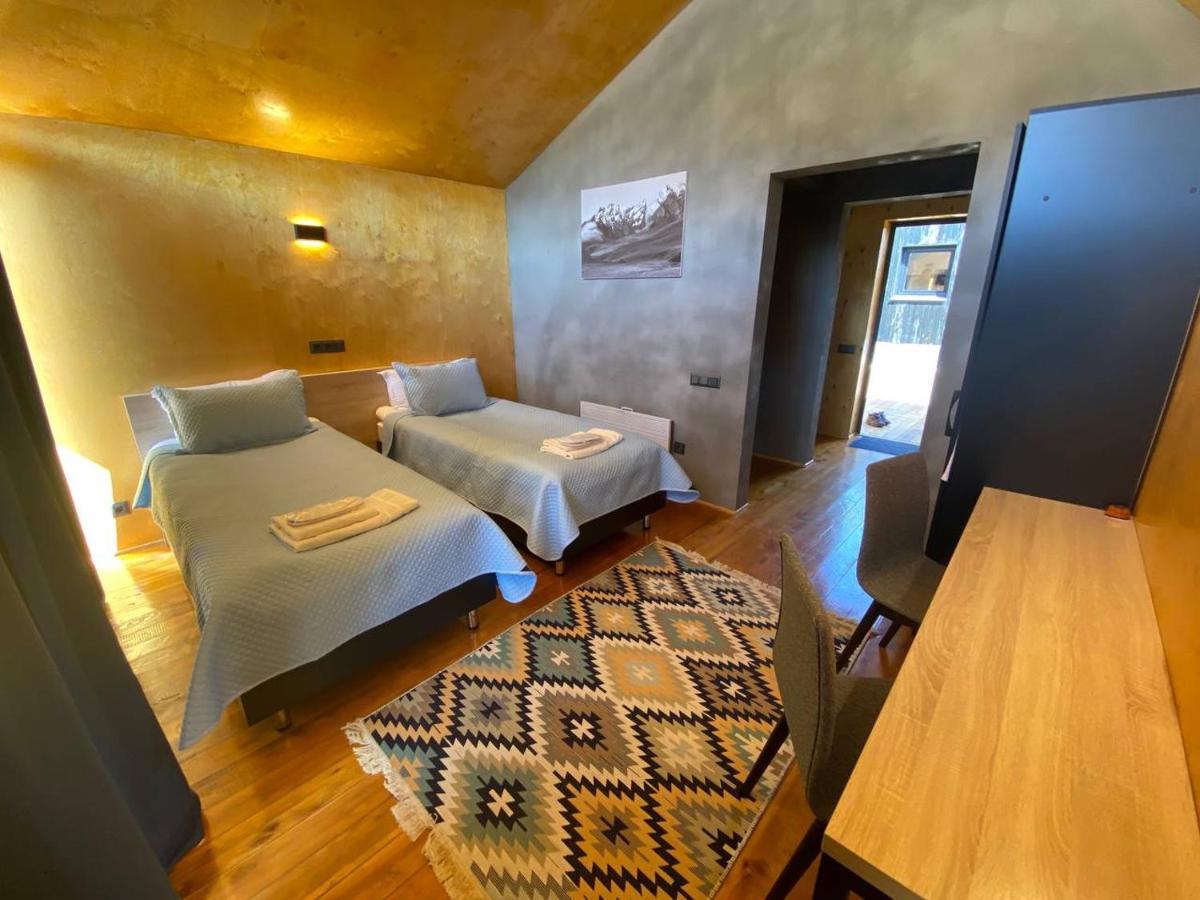 Peak Lodge Jyrgalan Zewnętrze zdjęcie